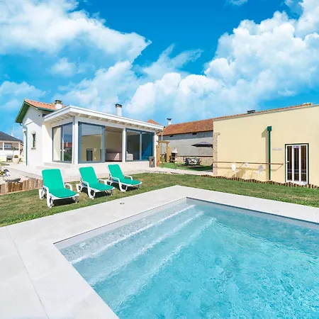 Rural In Netos-almagreira With Shared Pool