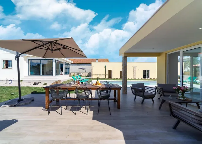 Semesterbostad Rural In Netos-almagreira With Shared Pool *