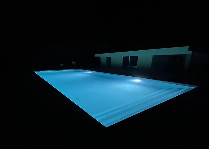 Tatil Evi Rural In Netos-almagreira With Shared Pool Lagares (Leiria)