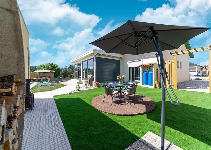 Semesterbostad Rural In Netos-almagreira With Shared Pool